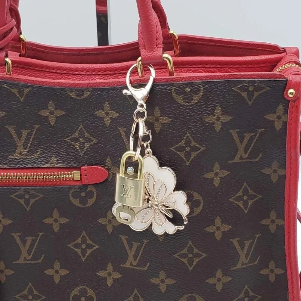 Authentic Louis Vuitton Lock & Key with unbranded Butterfly Bagcharm, Keycharm